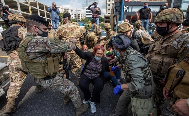 В Ливане из-за карантина идут стычки с армией (ВИДЕО)