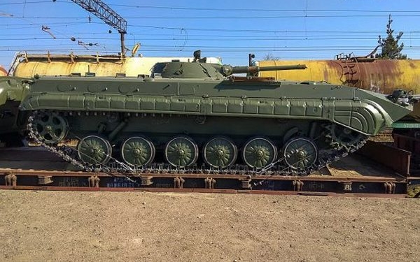 Укрспецэкспорт начал поставку 37 БМП для украинской армии (ФОТО)