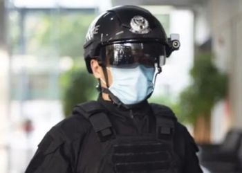 В Дубае полицейские выявляют заболевших с помощью “умных” шлемов (ВИДЕО)