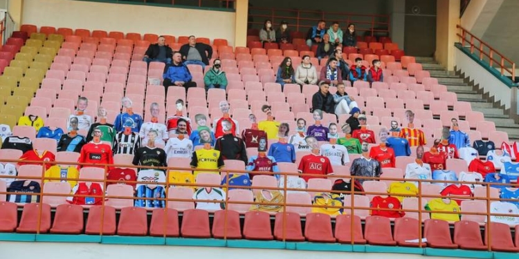 В полуфинале Кубка Беларуси клуб Милевского обыграл клуб Вернидуба под “пристальным взором” манекенов (ВИДЕО)