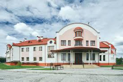 УГКЦ передала медикам Патриарший дом во Львове