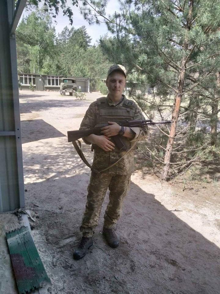 Во время вчерашнего боя в Луганской области погиб солдат 93-й бригады 1