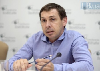 Экс-нардепа Черненко приговорили к трем годам лишения свободы с трехлетним испытательным сроком