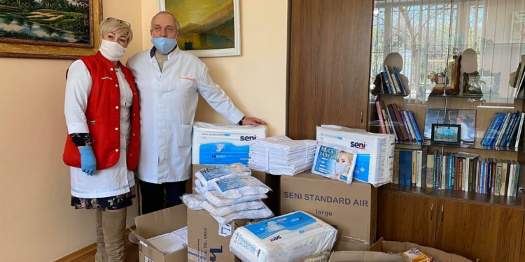 Николаевский спецпорт «НИКА-ТЕРА» передал медучереждениям Николаева оборудование для борьбы с COVID-19 (ФОТО)