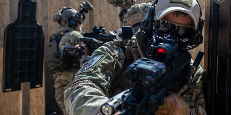 CLOSE-QUARTERS COMBAT: очаковские «морские котики» показали, как учатся ближнему бою в помещении (ФОТО)