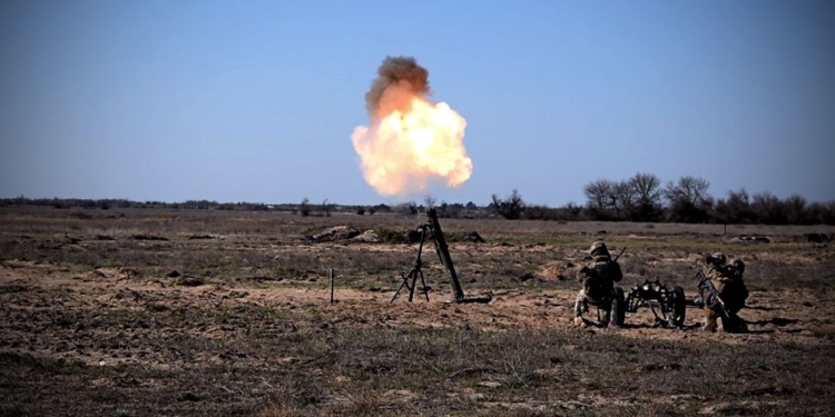 Минометные расчеты николаевских морпехов провели тактико-специальные учения с боевой стрельбой (ФОТО)