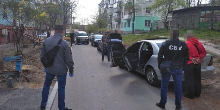 Бывший беркутовец переделывал и продавал оружие криминалитету, – СБУ (ФОТО, ВИДЕО)