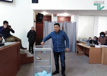 Первым замом главы Николаевского облсовета стал Тахир Садридинов (ФОТО, ВИДЕО)