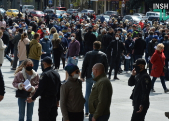 В Николаеве прошел массовый митинг с требованием возобновить работу рынков (ФОТО, ВИДЕО)