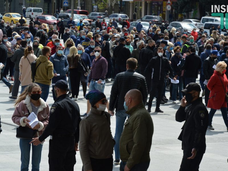 В Николаеве прошел массовый митинг с требованием возобновить работу рынков (ФОТО, ВИДЕО)