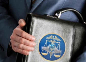 Кто претендует на должность главы Налоговой службы:  налоговики времен Януковича, Катеринчук и “общественники”