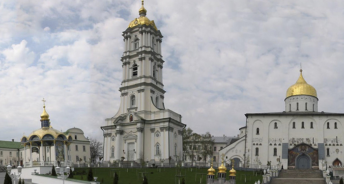 Почаевская лавра стала очагом распространения COVID-1 на Тернопольщине