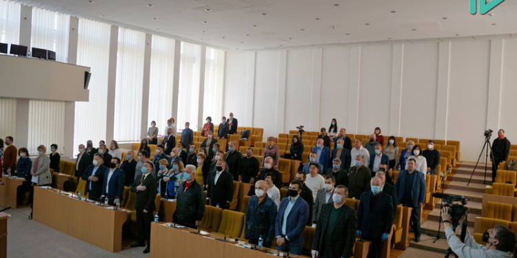 Стартовала внеочередная сессия Николаевского облсовета, на которой должны перераспределить бюджет на борьбу с коронавирусом (ФОТО)