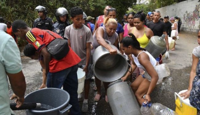 В Венесуэле из-за голода начались беспорядки, есть погибший