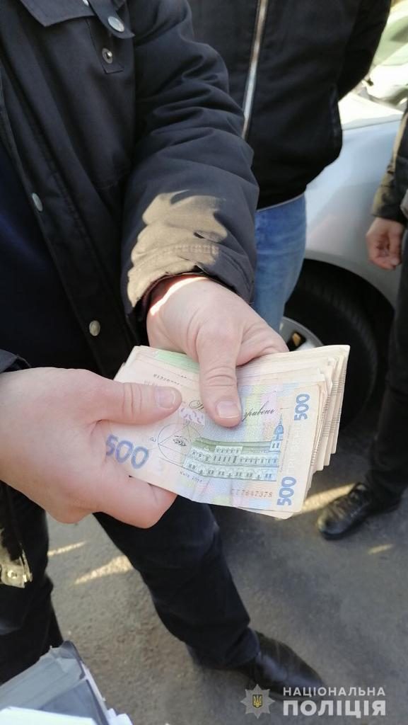 В Николаеве задержали афериста, вымогавшего деньги "за освобождение родственника" (ФОТО, ВИДЕО) 3