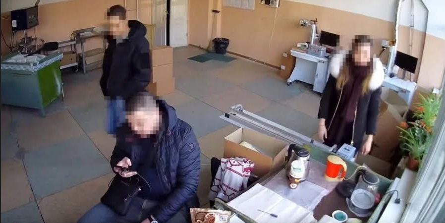 Полицейские во время обыска в Одессе обокрали предприятие (ФОТО, ВИДЕО) 1