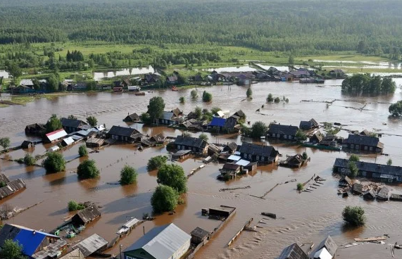 В Узбекистане и Казахстане эвакуировали десятки тысяч людей из-за наводнения 1