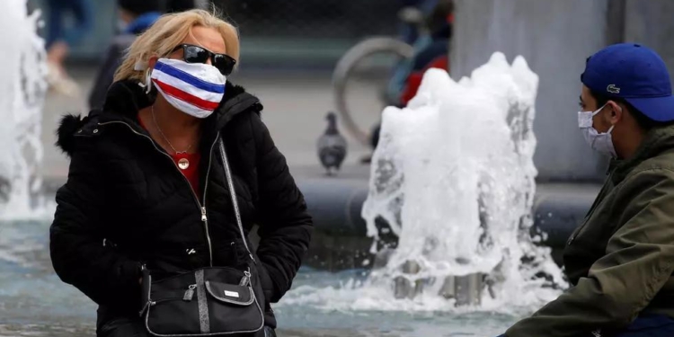 Во Франции 7 из 10 неверных супругов только и ждут снятия карантина, чтобы отправиться к своим любовникам