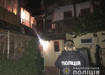 В Одессе обвалился еще один дом (ФОТО)