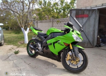 В Николаеве угнали мотоцикл Kawasaki – угонщика догнали в Одесской области (ФОТО)