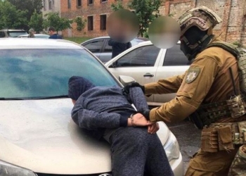 В Николаеве арестовали двух рекетиров, вымогавших с предпринимателя несуществующий долг в 50 тыс.грн.