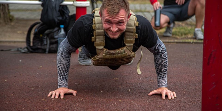 В память о морских пехотинцах: в Николаеве прошел MURPH-2020 (ФОТО)