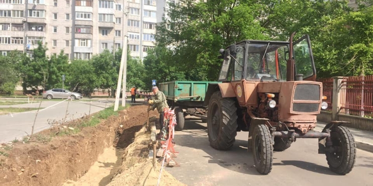«Николаеввоблтепленерго» завершает замену сетей в мкр. Северный (ФОТО)
