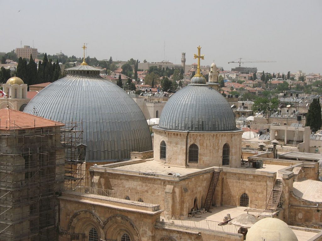В Иерусалиме после двухмесячного карантина откроют Храм Гроба Господня 1