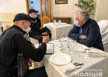 Эхо скандала. Дюмин заявил, что своих партийных соратников в ресторан не пускал (ФОТО, ВИДЕО)