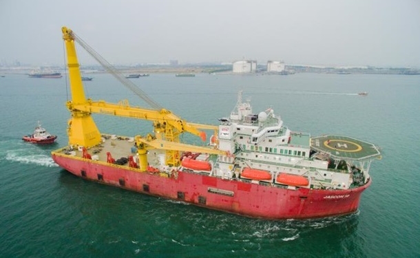 Российский корабль прибыл на Балтику для достройки Северного потока-2