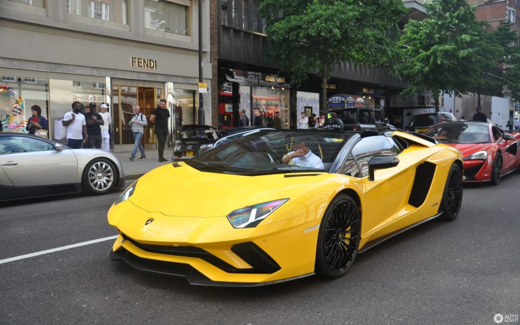 В США пятилетний мальчик поссорился с мамой: она не хотела покупать ему Lamborghini. Он с $3 в кармане поехал за новым автомобилем сам (ФОТО) 1