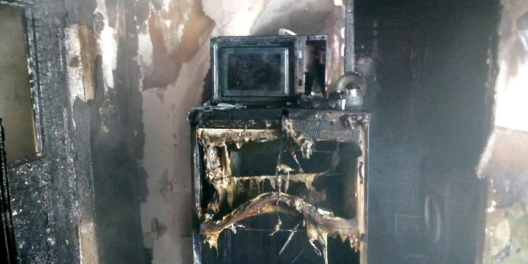 В Братском районе тушили кухню (ФОТО)