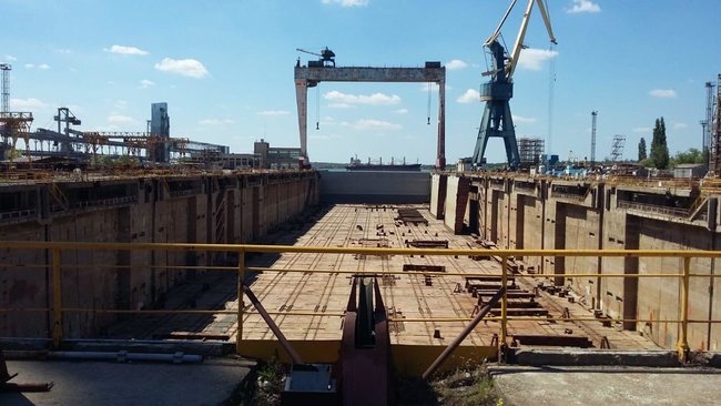 Нардеп Скороход: арестованное имущество Николаевского судостроительного завода “Океан” режут на металлолом (ФОТО)