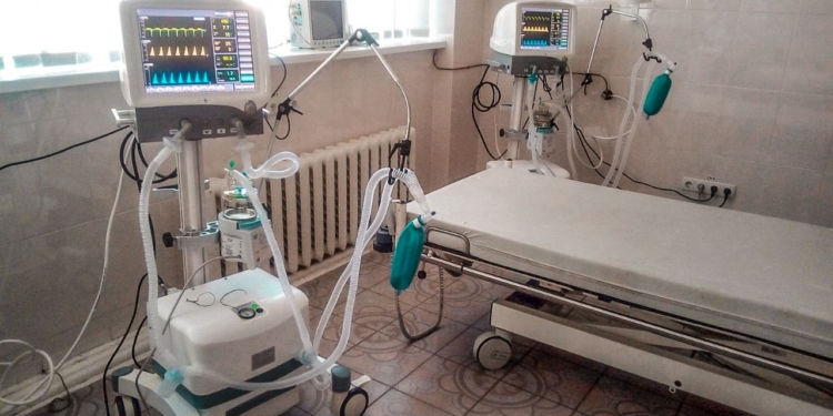 В Николаевскую городскую больницу №1 поступили еще два аппарата ИВЛ