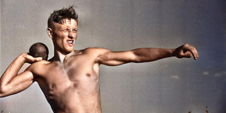 «Старый Николаев в цвете»: энтузиасты взялись за раскраску старых фото города, имеющих историческую ценность (ФОТО)