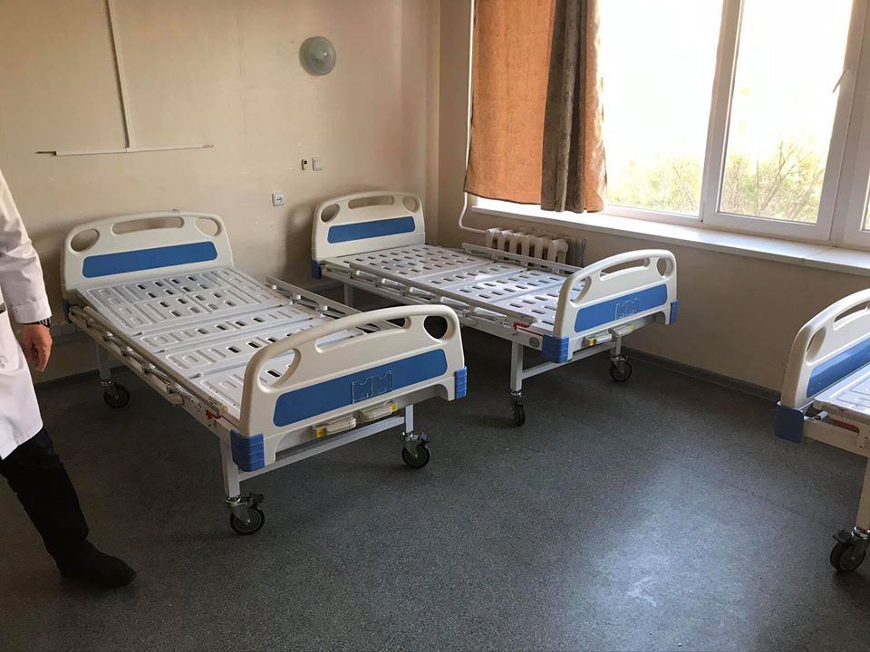 Катарская компания QTerminals передала в николаевскую больницу 50 инновационных кроватей для тяжело больных (ФОТО) 3
