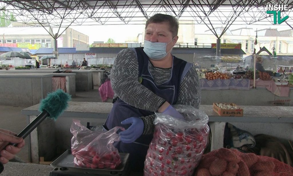 Николаевцы об открытии продовольственных рынков города - опрос (ВИДЕО) 1