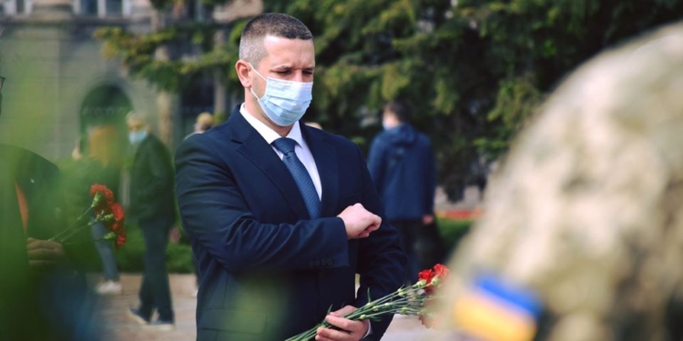 Александр Стадник поздравил жителей Николаевщины с днем Победы