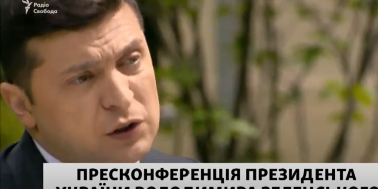 “До конца своей каденции – сколько она будет, решает народ Украины”. Зеленский о мостах, дорогах, инвесторах и приватизации (ВИДЕО)