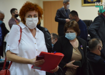 В Николаеве глава облсовета и главный санитарный врач поспорили о сроках выполнения ПЦР-анализов