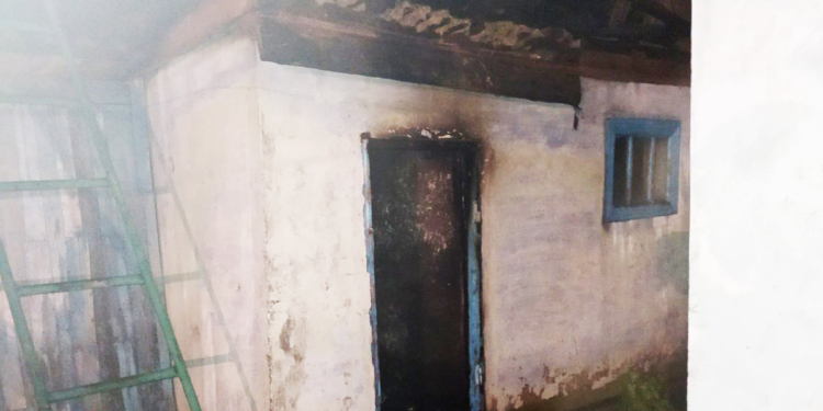 Пожарные во время тушения пожара на Николаевщине обнаружили тело погибшего мужчины