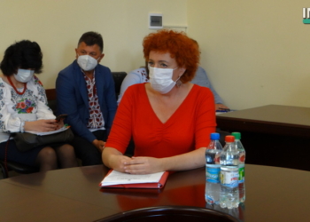 Николаевской «инфекционке», которая является базовой по COVID-19, не хватает на зарплаты 1,9 млн.грн. И это только за май (ВИДЕО)