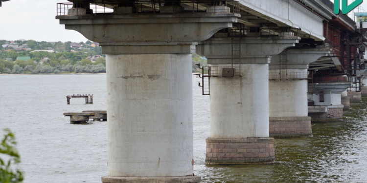 Мосты Николаева «устали» ждать собственника (ФОТО, ВИДЕО)