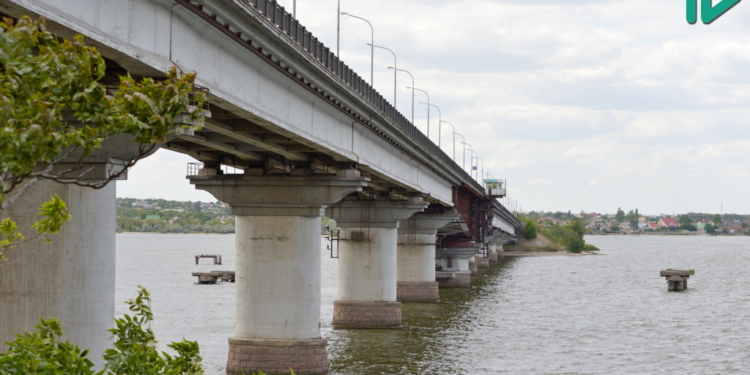 Мосты Николаева «устали» ждать собственника (ФОТО, ВИДЕО)