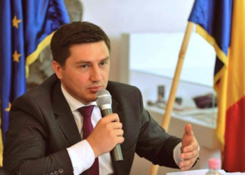 У премьера Молдовы хотят забрать паспорт Румынии за критику Бухареста