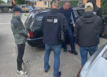 В Николаеве ГБР задержало главного инспектора Госрыбагентства на  получении взятки (ФОТО)