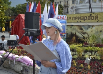 В оккупированной Ялте дворники дали «клятву чистоте» (ФОТО)