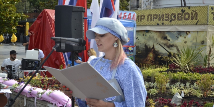 В оккупированной Ялте дворники дали «клятву чистоте» (ФОТО)