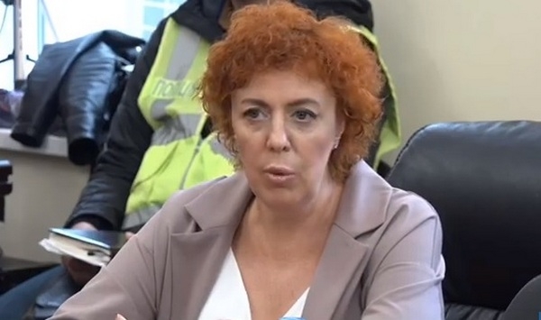 Николаевская ОГА так и не нашла 1,9 млн.грн. на зарплаты работникам Николаевской «инфекционки», а, напротив, рекомендует уменьшить начисления медработникам