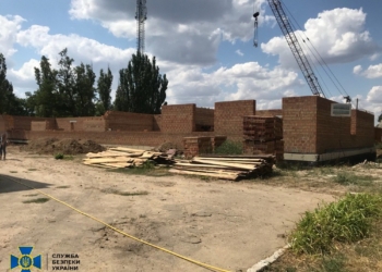 СБУ выявила присвоение 3 млн.грн. при строительстве казарм для морпехов в Очакове